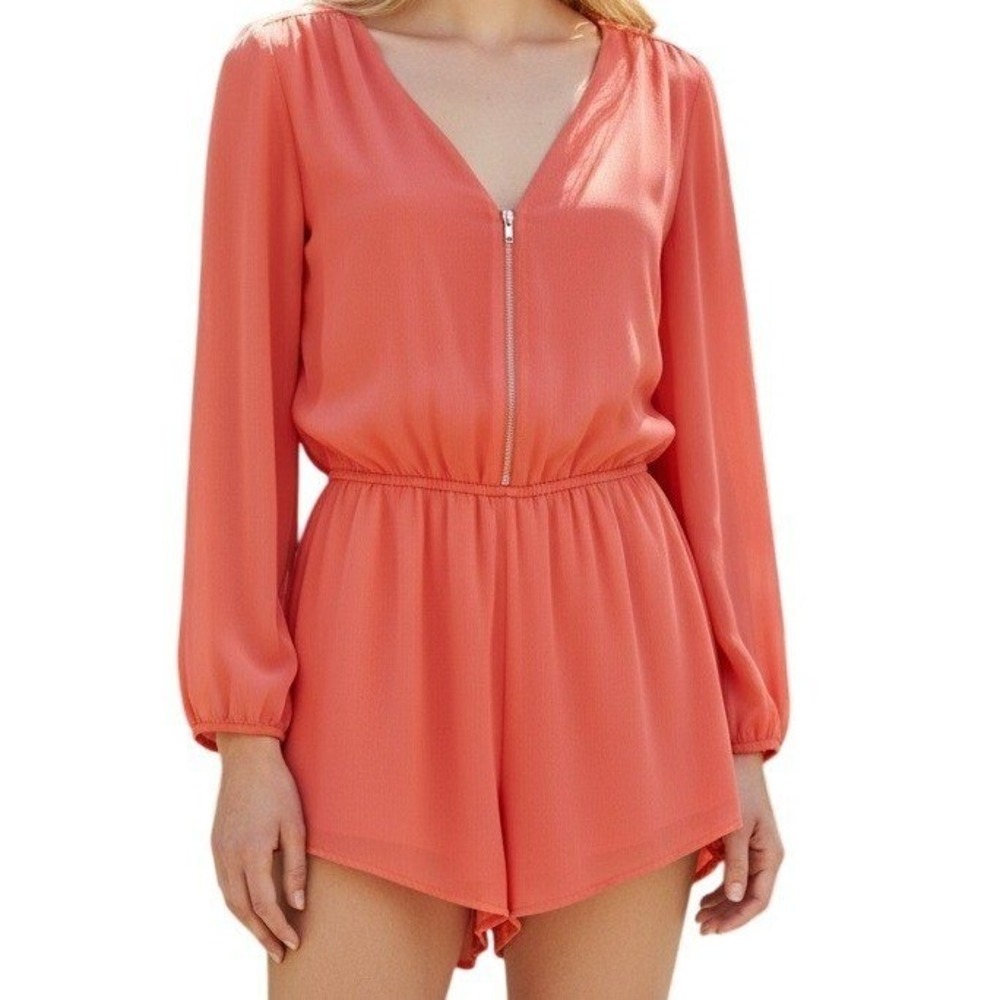 EXPRESS Bright Melon Chiffon V-Neck Zip Front Elastic Waist Romper NWOT Size XS